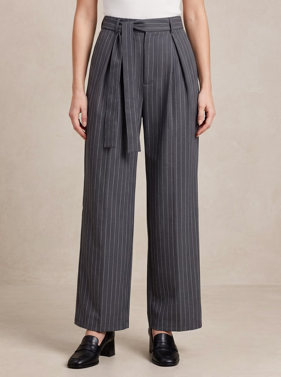 Women's Pants AI virtual try-on — Trauser Cotton Office Casual Pant Womens fashion model photoshoot by VERA Fashion AI